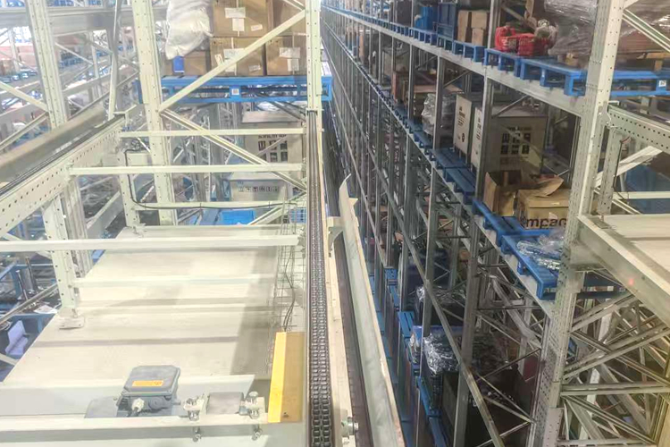 新能源汽車(chē)公司立庫(kù)鋼托盤(pán)項(xiàng)目